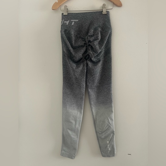 Echt Arise Matching Set Ombré Scrunch But Leggings & Padded Sports Bra Sz S - Picture 3 of 6